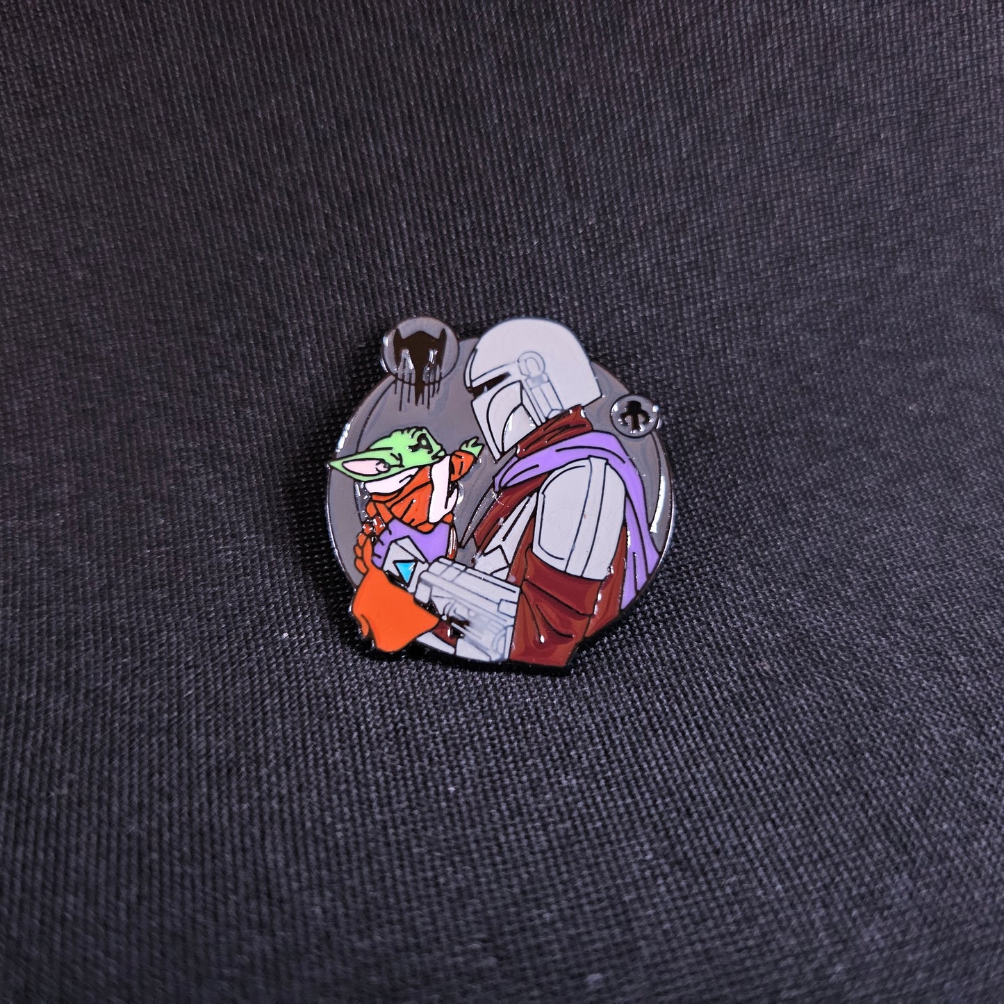 The Mandalorian & Grogu Round Enamel Pin