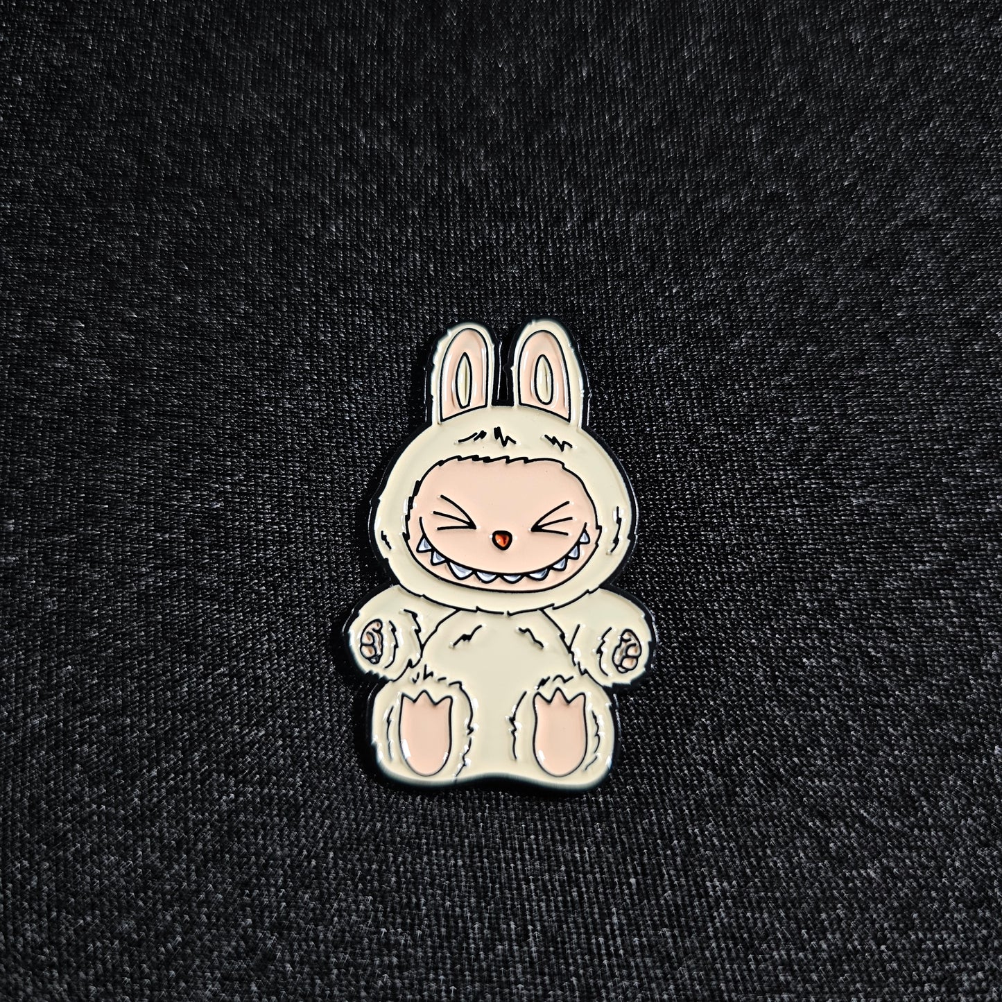 Labubu V2 Have A Seat - Sisi Enamel Pin