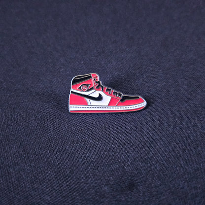 1s - Wht/Red/Blk
