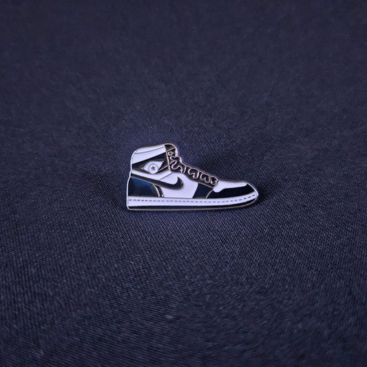 1s - Blk/Wht
